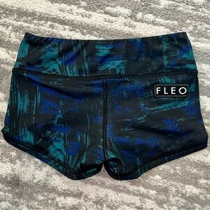 Fleo Women's Teal and Black Patterned Shorts